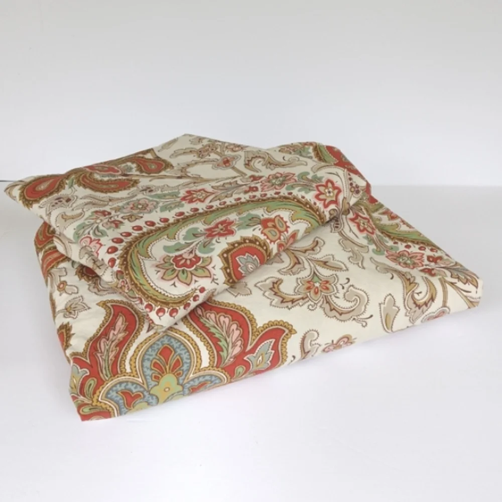 Pottery Barn stylized floral